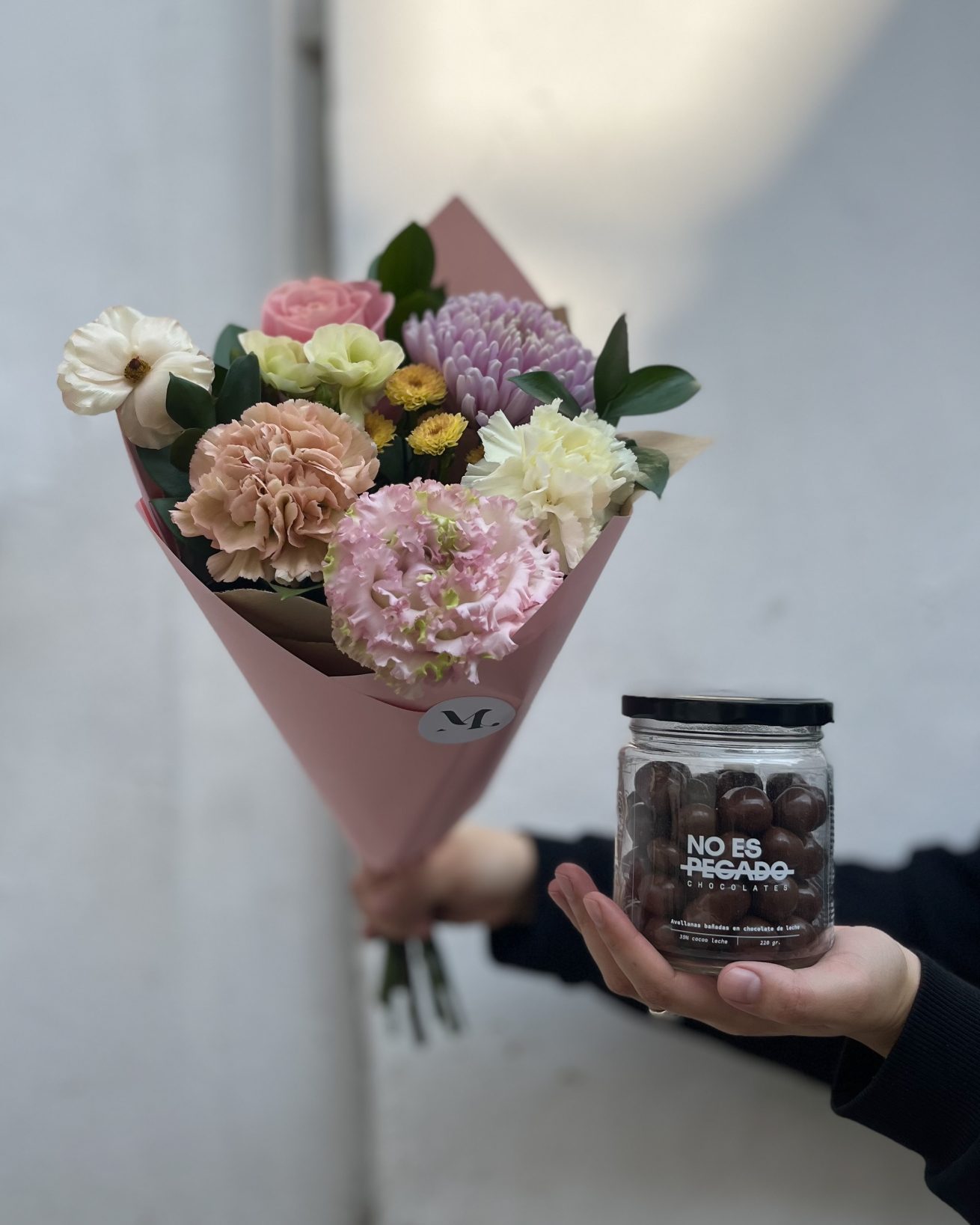 Pack Alba + Frasco de Avellanas con Chocolate Leche
